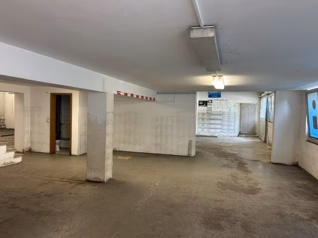 Innenansicht der Gewerbehalle in Wipperfürth